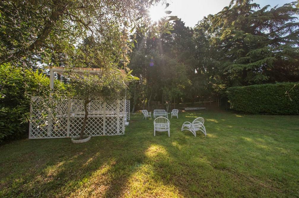 Country Lodge B&B Siena Ngoại thất bức ảnh
